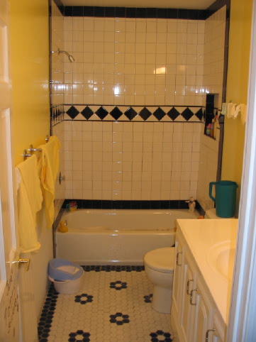 2004_12_17 Tiled Girls Shower.jpg